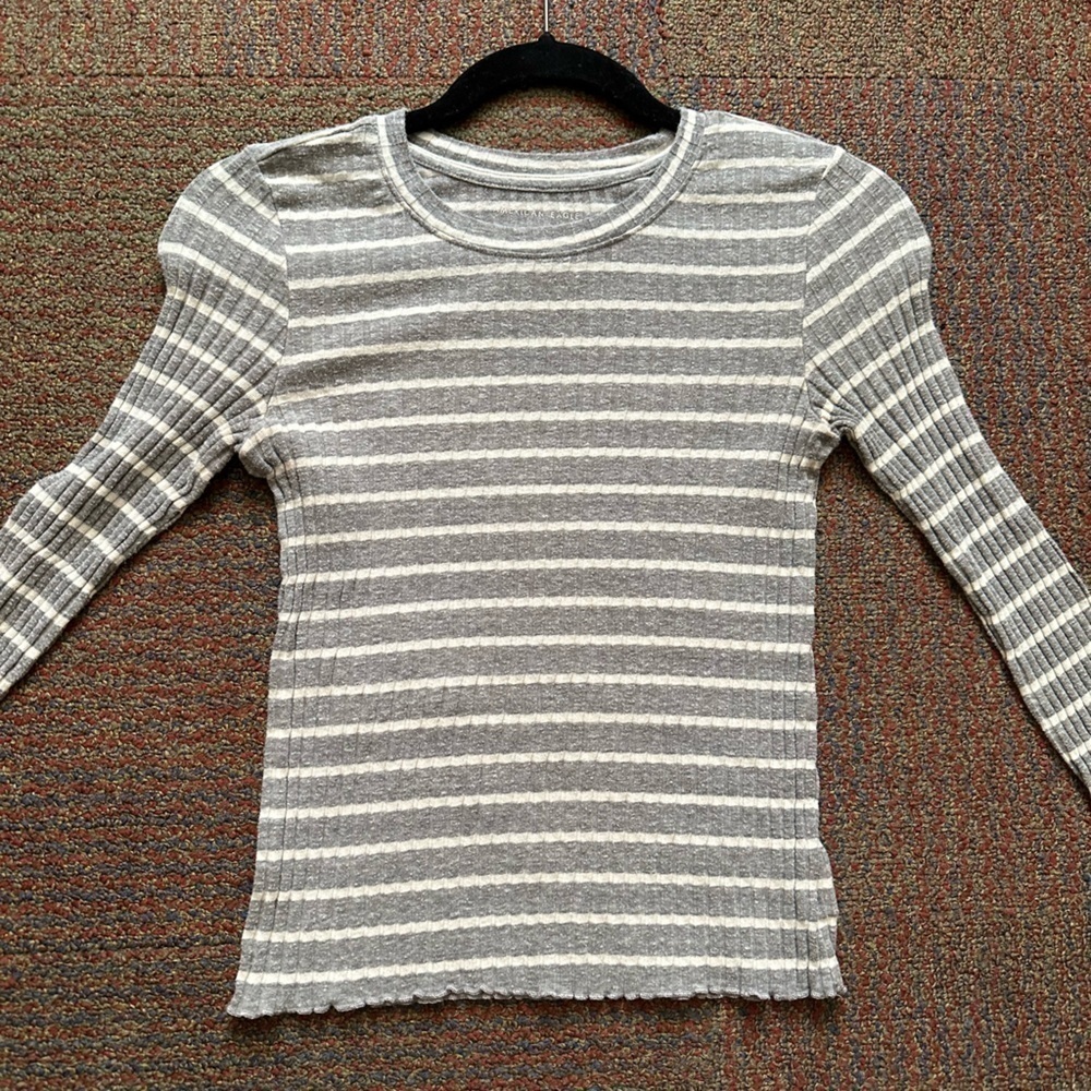 Women’s American eagle top